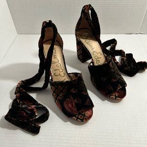 Pre-owned Sam Edelman Mara Velvet Sandal